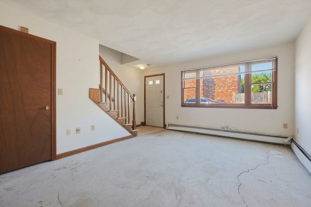 10 Cutler Street 10, Somerville, MA 02145