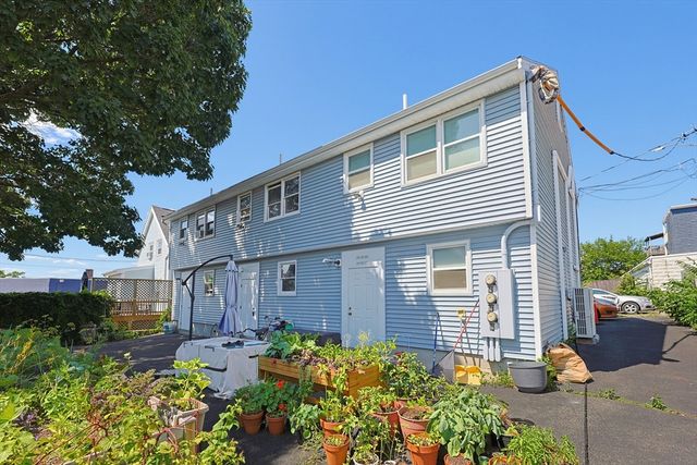 10 Cutler Street 10, Somerville, MA 02145