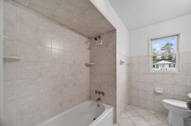 1546 W 43RD Street, Erie, PA 16509