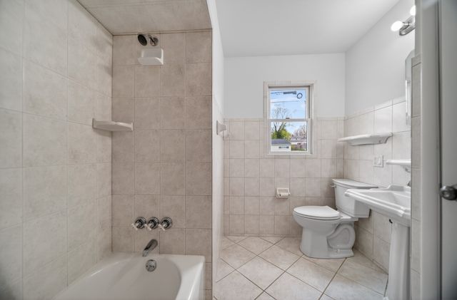 1546 W 43RD Street, Erie, PA 16509