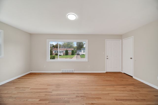1546 W 43RD Street, Erie, PA 16509