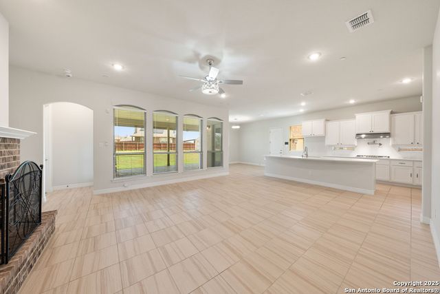 10472 Gage Park, Schertz, TX 78154