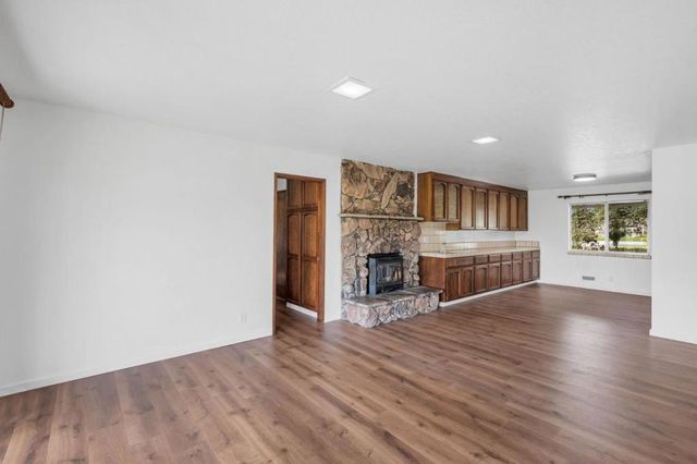 2800 Dryden Avenue, Gilroy, CA 95020