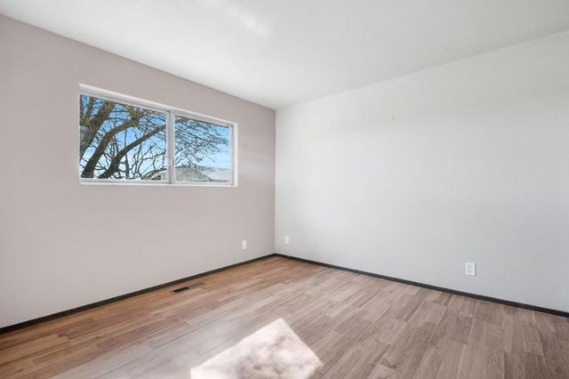 2800 Dryden Avenue, Gilroy, CA 95020