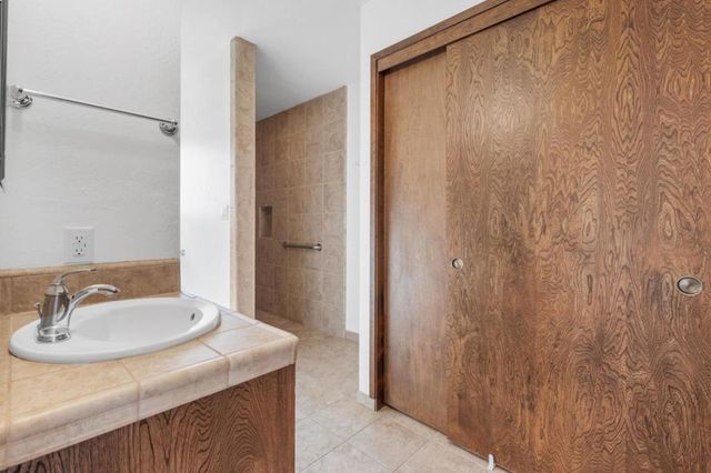 2800 Dryden Avenue, Gilroy, CA 95020