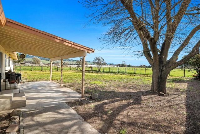 2800 Dryden Avenue, Gilroy, CA 95020