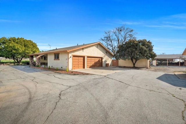 2800 Dryden Avenue, Gilroy, CA 95020