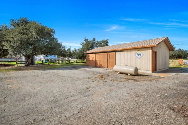 2800 Dryden Avenue, Gilroy, CA 95020