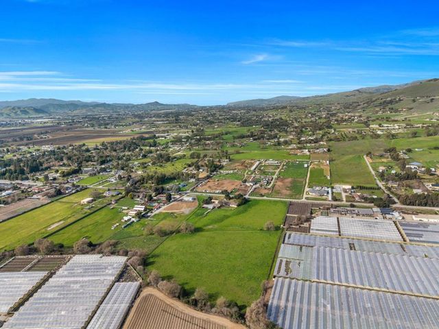 2800 Dryden Avenue, Gilroy, CA 95020