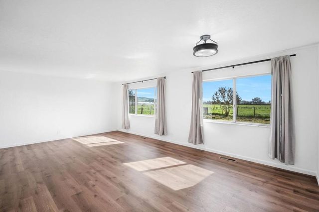 2800 Dryden Avenue, Gilroy, CA 95020