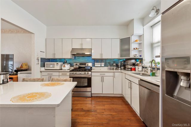 1727 E 14th Street, Brooklyn, NY 11229