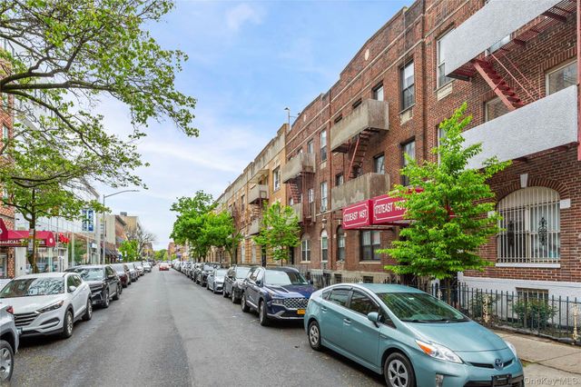 1727 E 14th Street, Brooklyn, NY 11229