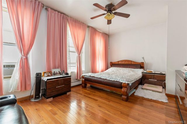 1727 E 14th Street, Brooklyn, NY 11229