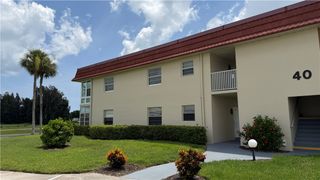 40 Woodland Drive 105, Vero Beach, FL 32962