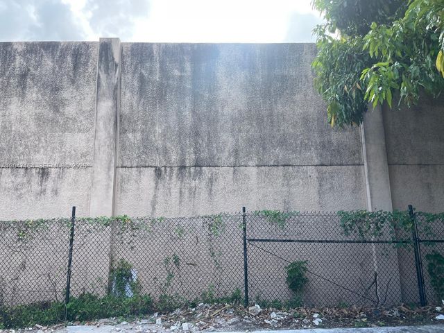 1541 SW 52nd Ave, Plantation, FL 33317