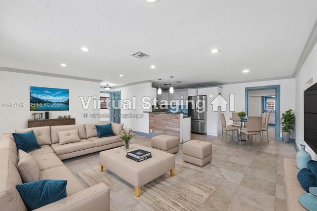 1541 SW 52nd Ave, Plantation, FL 33317