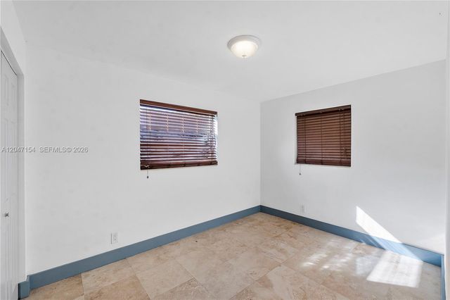 1541 SW 52nd Ave, Plantation, FL 33317
