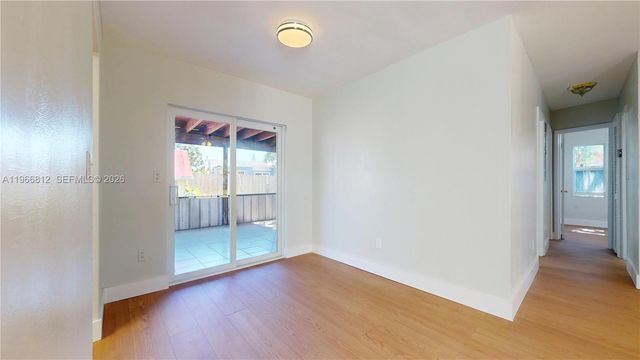 15264 SW 102nd Ct, Miami, FL 33157