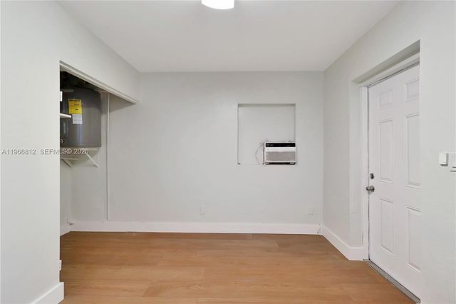 15264 SW 102nd Ct, Miami, FL 33157