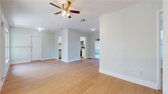 15264 SW 102nd Ct, Miami, FL 33157