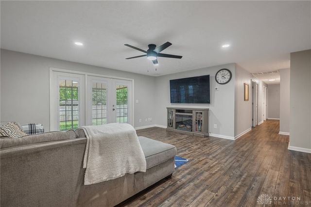 6317 Rosebury Drive, Huber Heights, OH 45424