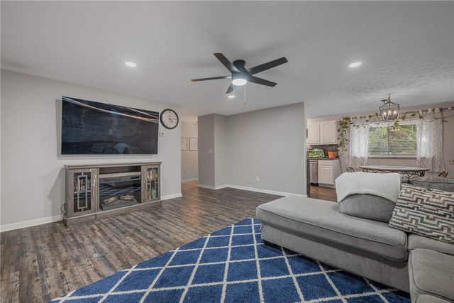 6317 Rosebury Drive, Huber Heights, OH 45424