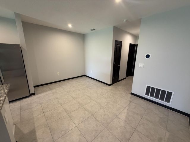 845 Persimmon Place, Fort Pierce, FL 34981