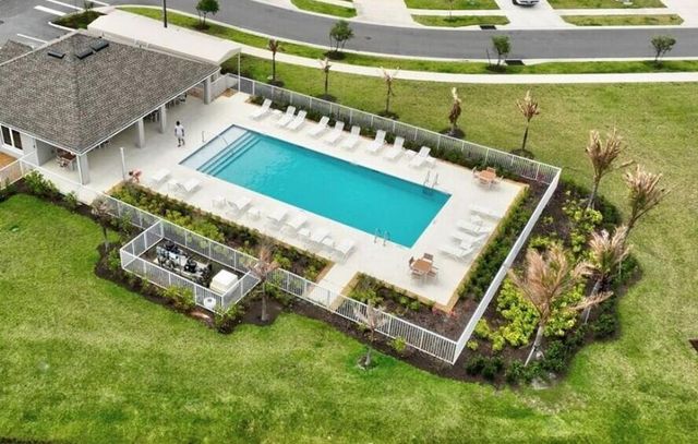 845 Persimmon Place, Fort Pierce, FL 34981
