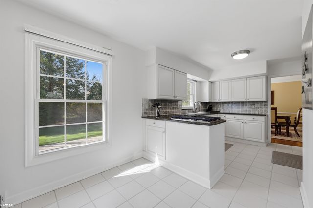 938 Candlestick Court, Bloomfield Twp, MI 48304