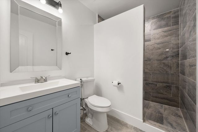 942 SE County Road 2240, Corsicana, TX 75109