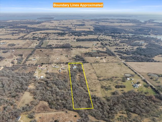 942 SE County Road 2240, Corsicana, TX 75109