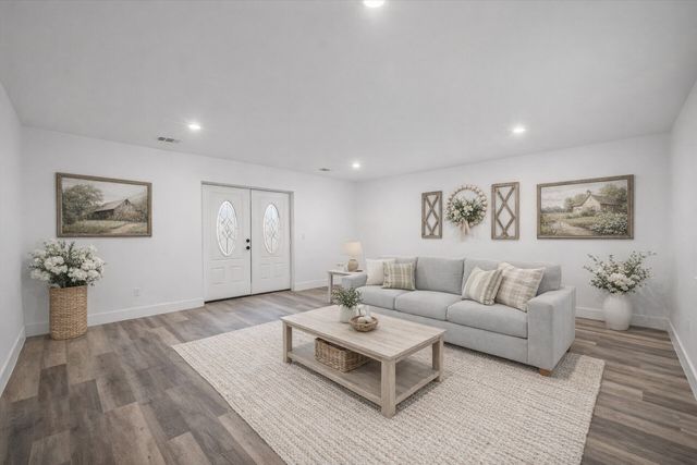 942 SE County Road 2240, Corsicana, TX 75109