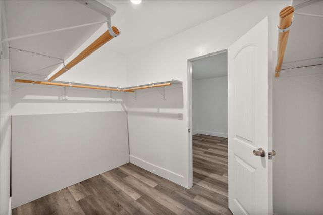 942 SE County Road 2240, Corsicana, TX 75109