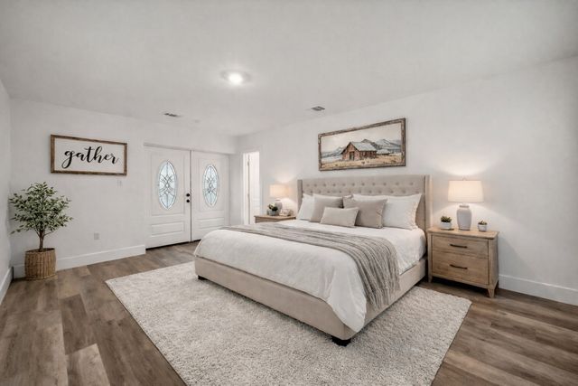 942 SE County Road 2240, Corsicana, TX 75109