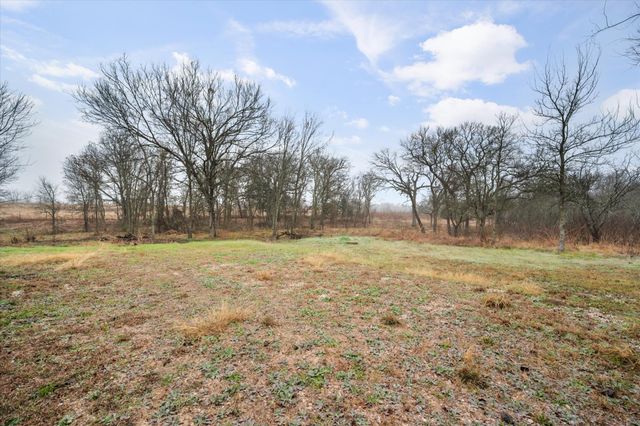 942 SE County Road 2240, Corsicana, TX 75109