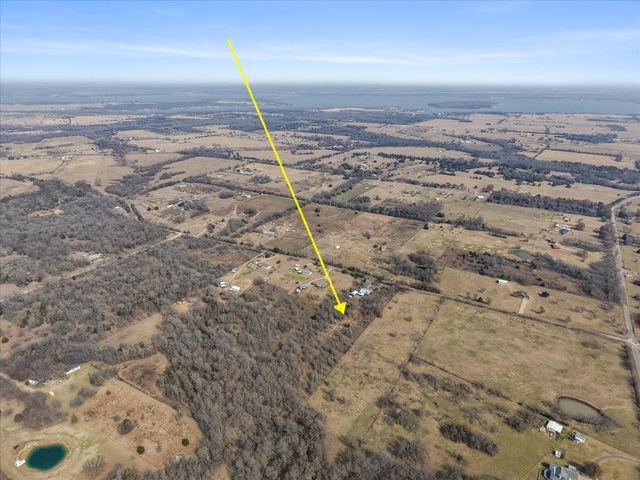 942 SE County Road 2240, Corsicana, TX 75109