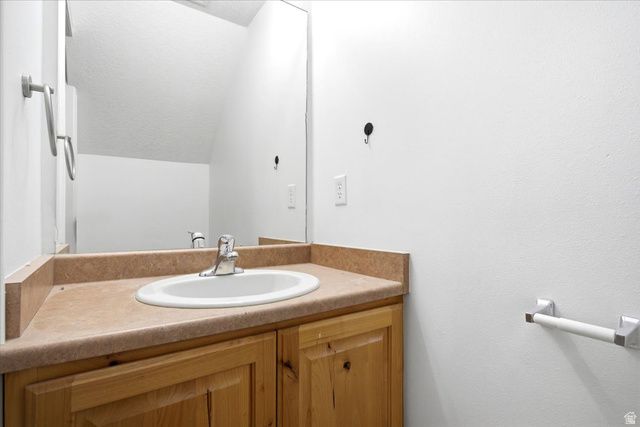 1689 S 1055 E, Ogden, UT 84404