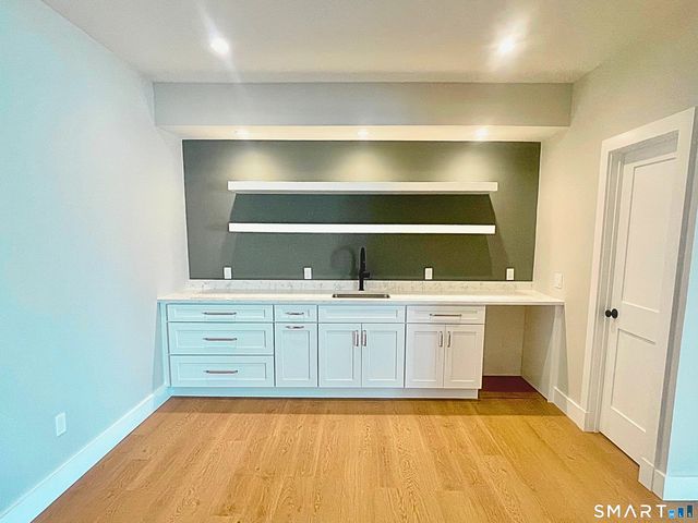 31 Rosano Road, Stamford, CT 06905