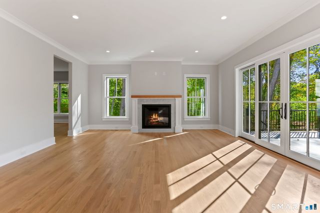 31 Rosano Road, Stamford, CT 06905