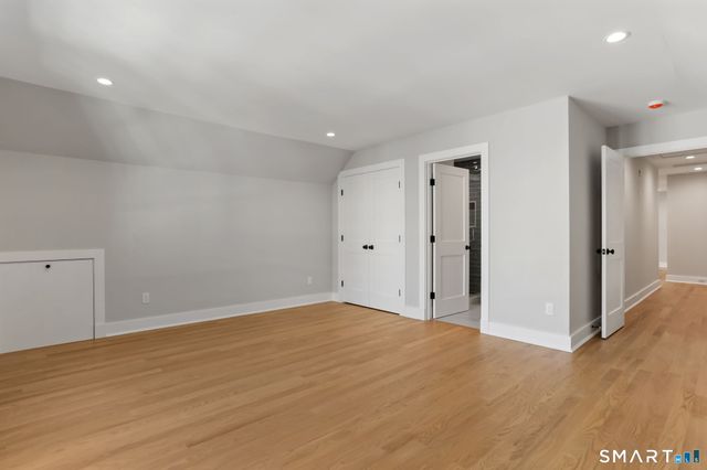 31 Rosano Road, Stamford, CT 06905