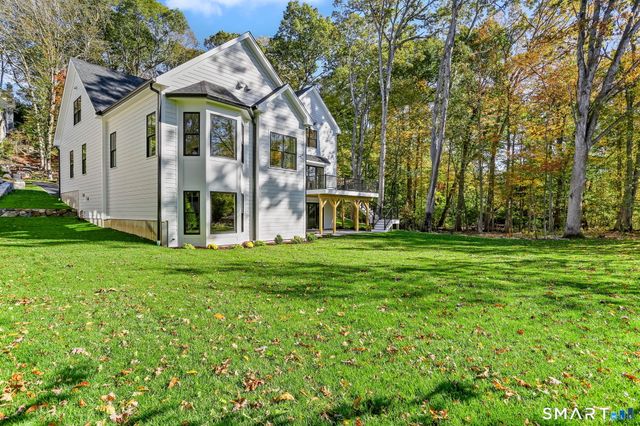 31 Rosano Road, Stamford, CT 06905