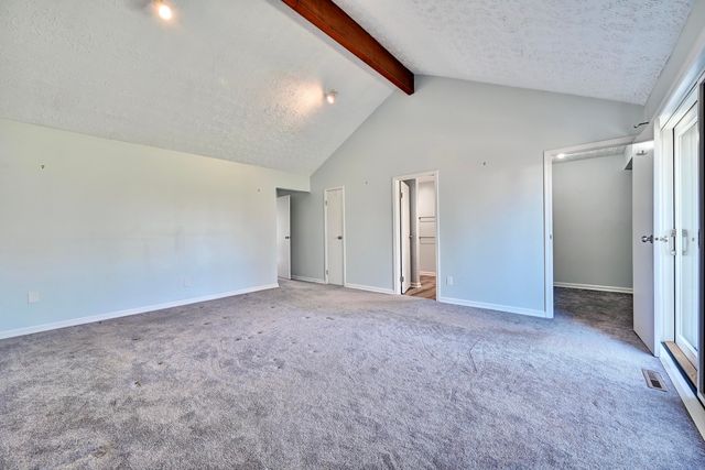 8657 Valleyview Drive, Florence, KY 41042