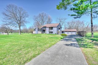 8657 Valleyview Drive, Florence, KY 41042