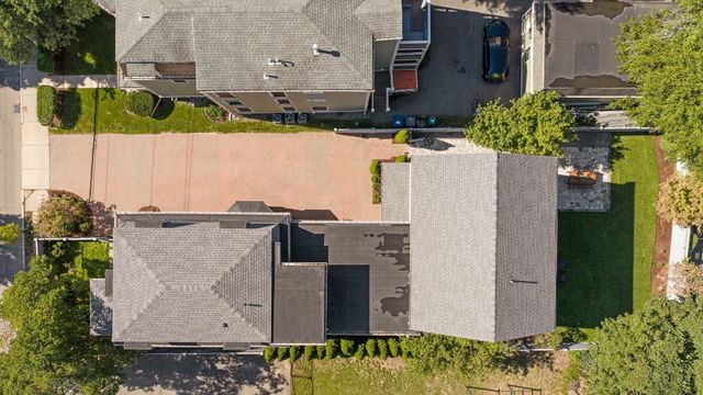 27 Walden St 2, Cambridge, MA 02140
