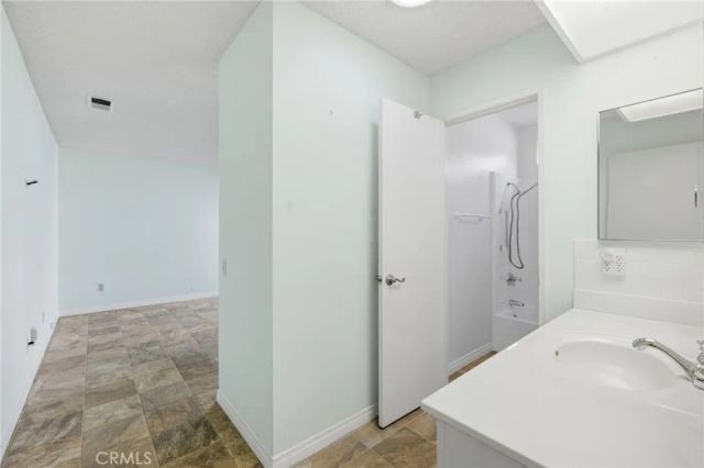 23117 Village 23, Camarillo, CA 93012