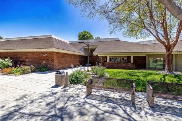 23117 Village 23, Camarillo, CA 93012