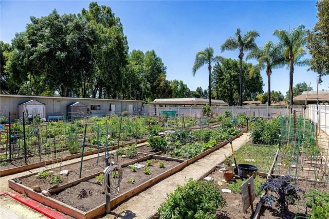 23117 Village 23, Camarillo, CA 93012