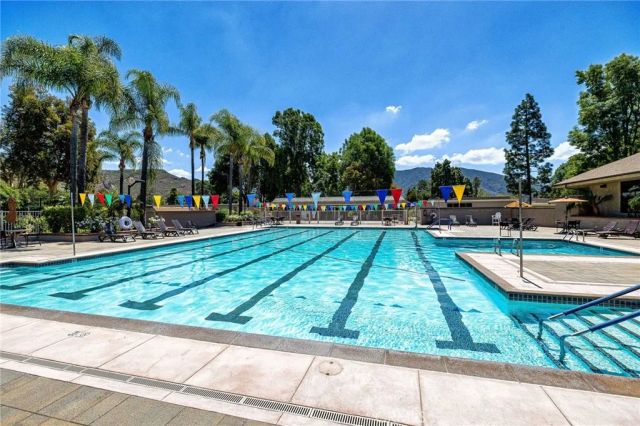 23117 Village 23, Camarillo, CA 93012