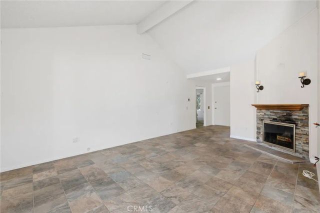 23117 Village 23, Camarillo, CA 93012