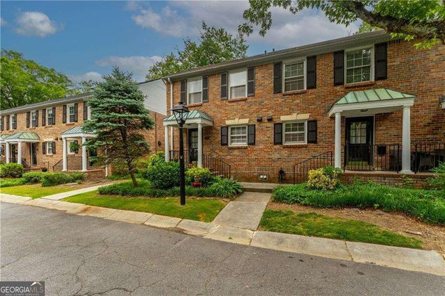 6700 Roswell Road 17A, Atlanta, GA 30328